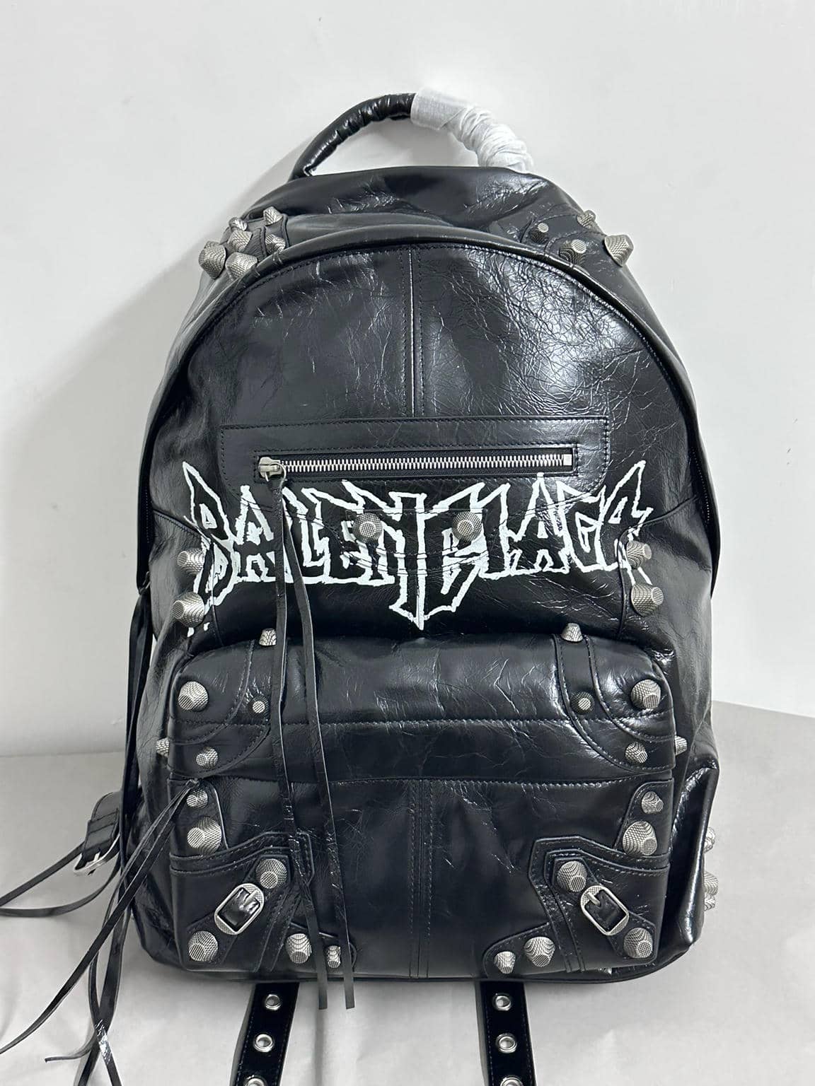 1 Backpack-2